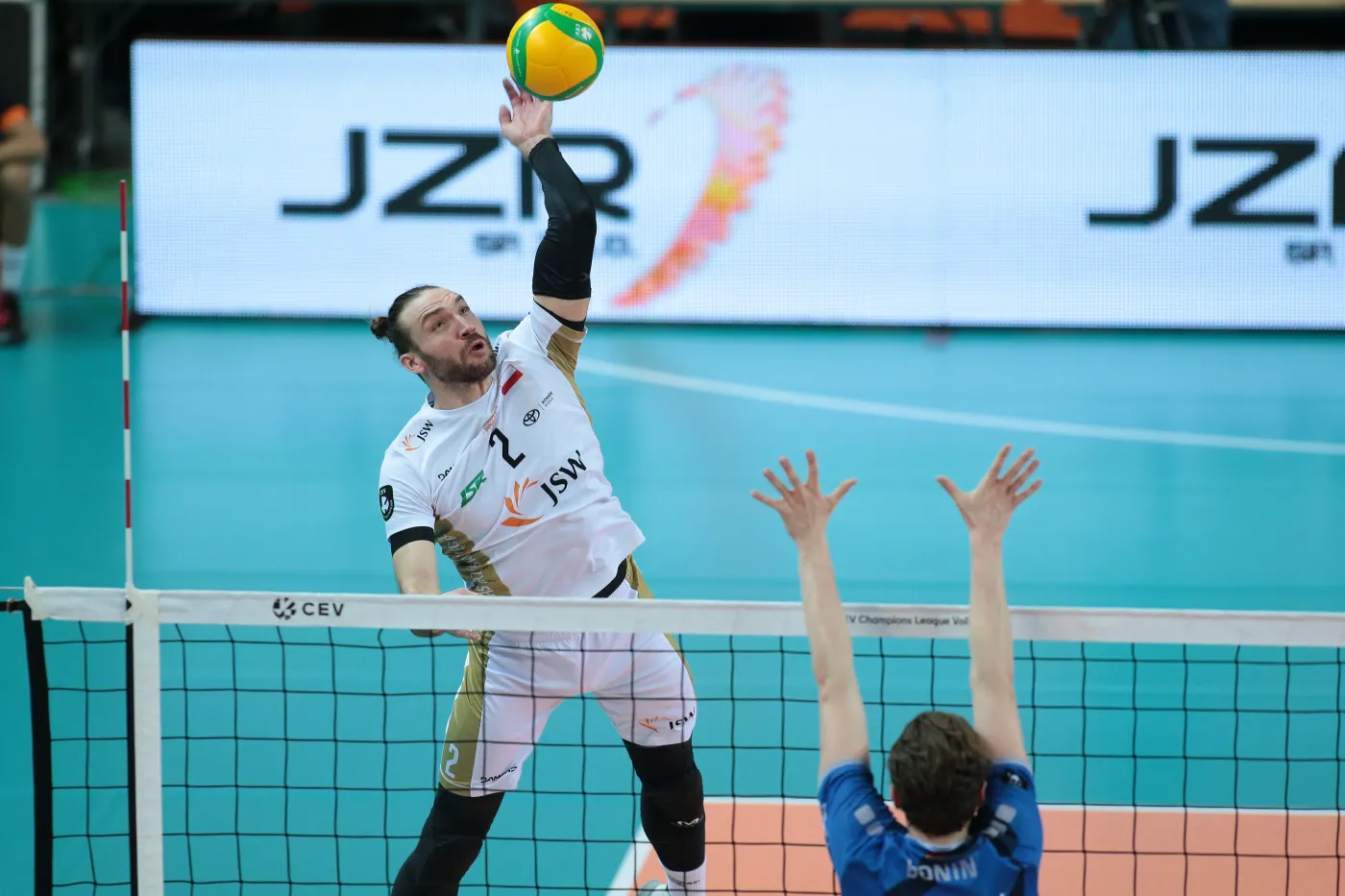 Trudni rywale polskich drużyn w Lidze Mistrzów siatkarzy i siatkarek