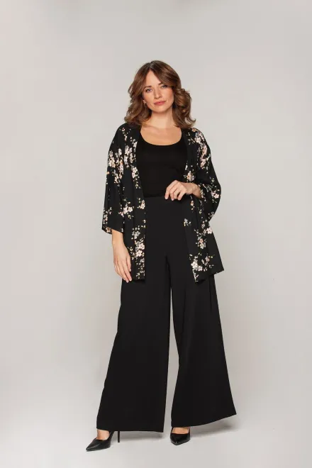 bialcon-lookbook-kolekcji-wiosnalato-2022-37407979.jpg
