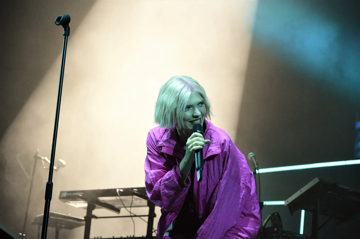 Daria Zawiałow jako Belle w nowym nagraniu