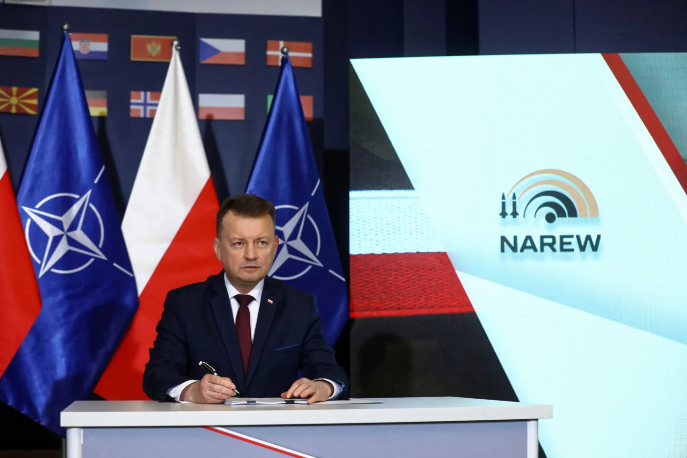 Wojsko ma dostać nowy, kluczowy system uzbrojenia. Błaszczak podpisał umowę