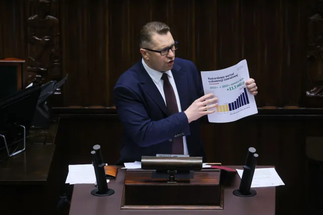 Likwidacja Karty Nauczyciela. Minister Przemysław Czarnek kontra Sławomir Broniarz