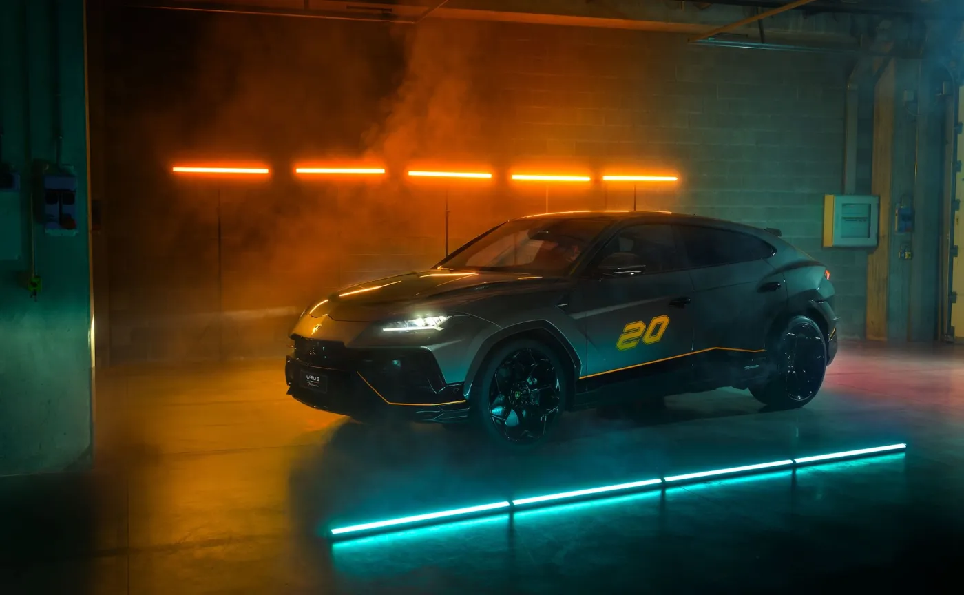 lamborghini-urus-performante-essenza-scv12-37801186.jpg