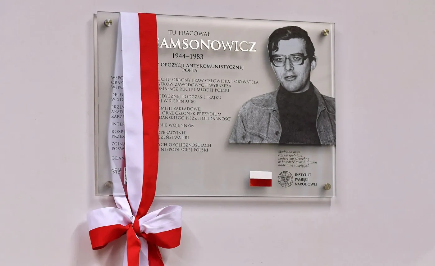 tablica pamiątkowa