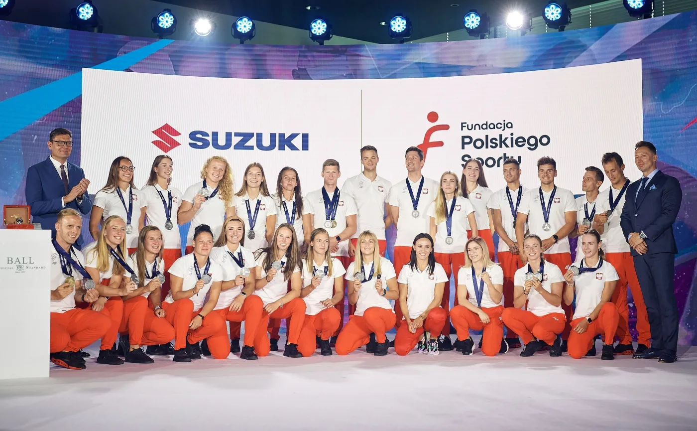Medaliści III Igrzysk Europejskich Kraków-Małopolska 2023 nagrodzeni kluczykami do Suzuki!