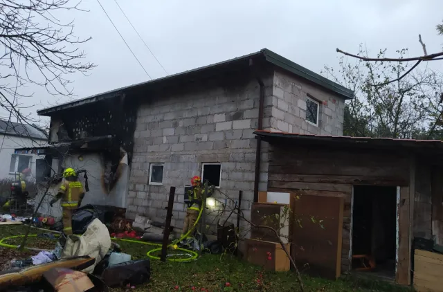Gołębiew Stary. Pożar domu, w środku zwęglone zwłoki dwojga seniorów