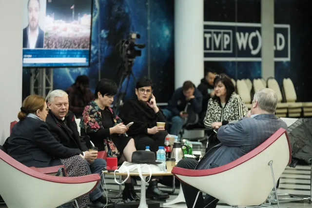 Dantejskie sceny w TVP. Posłanka PiS pobita przez dyrektora Biura Bezpieczeństwa telewizji?