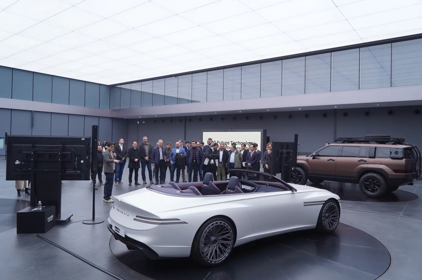 Takich samochodów jeszcze nie było. Oto projekty Hyundaia wprost z tajnego centrum badawczego [ZDJĘCIA]