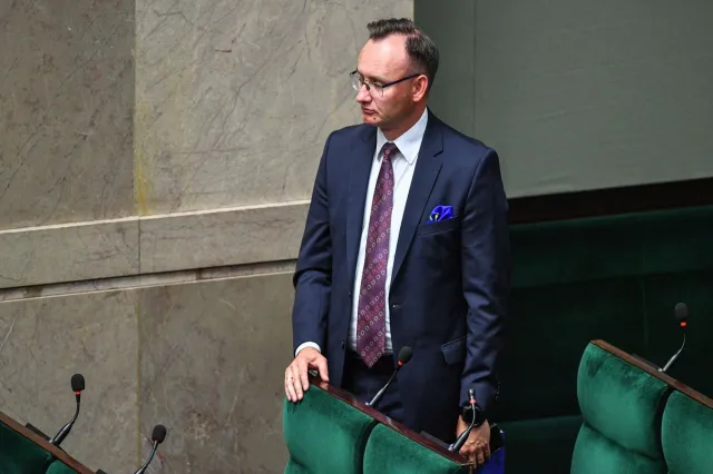 Gorąco na komisji ds. Pegasusa. Mikołaj Pawlak odmówił złożenia ślubowania