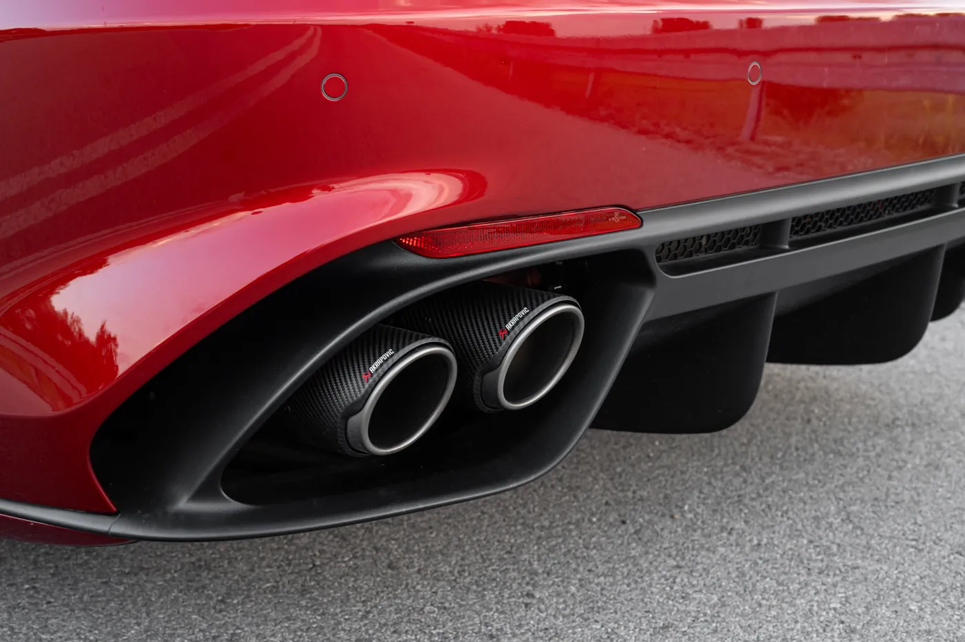 alfa-romeo-giulia-quadrifoglio-super-sport-38210972.jpg