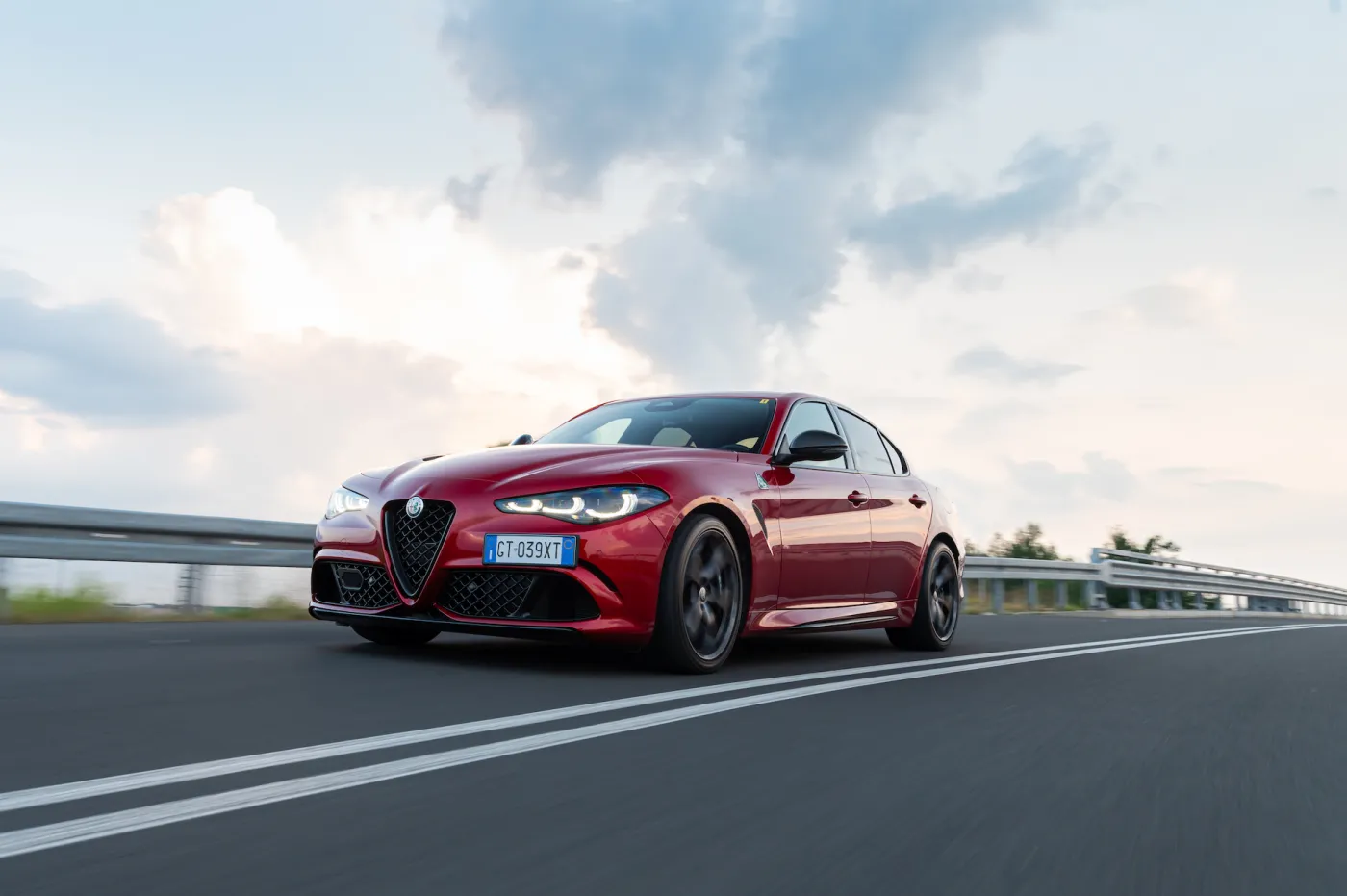 alfa-romeo-giulia-quadrifoglio-super-sport-38210929.jpg