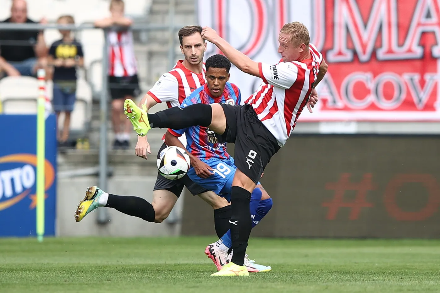 Ekstraklasa. Cracovia w meczu z Piastem oddała jeden celny strzał, który wystarczył do remisu