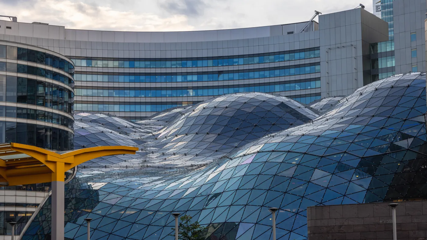 Warszawa Złote Tarasy centrum handlowe galeria handlowe