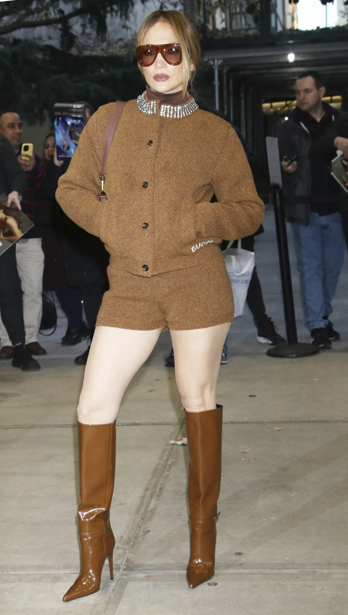 jennifer-lopez-na-pokazie-filmu-unstoppable-38332837.jpg