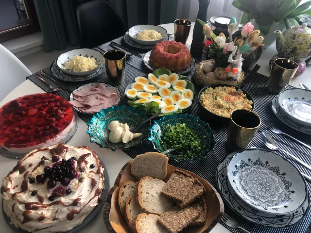 Kiedy święta wielkanocne 2025? Za ile dni Wielkanoc? Dlaczego Wielkanoc jest świętem ruchomym?