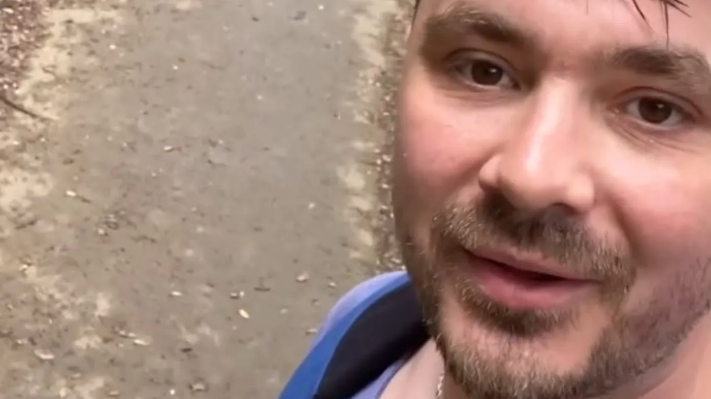 Syn Zenka Martyniuka zrobił karczemną awanturę w samolocie. Było międzylądowanie