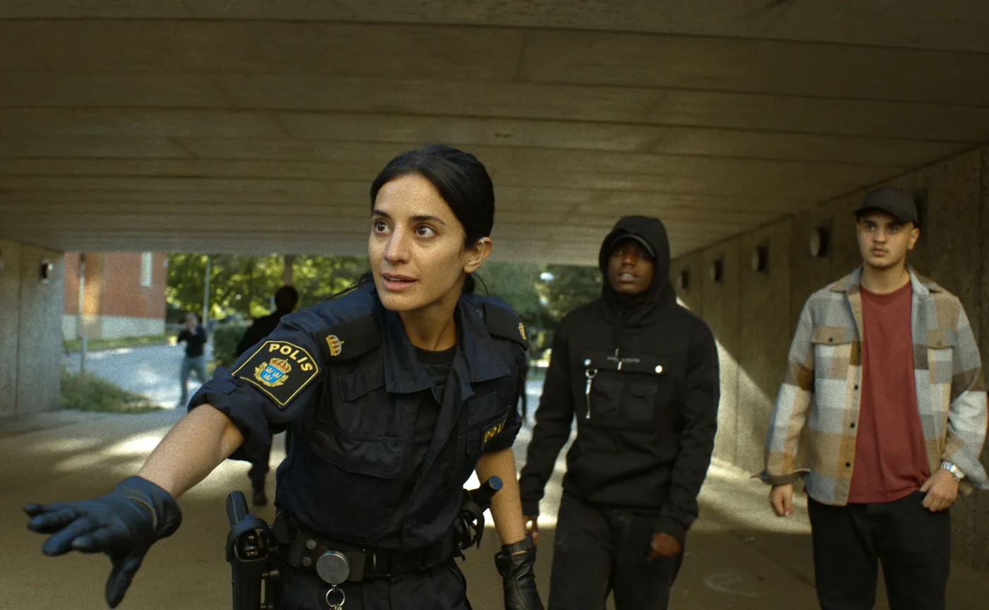 Sara Shirpey jako Sibel w serialu "Taelgia"