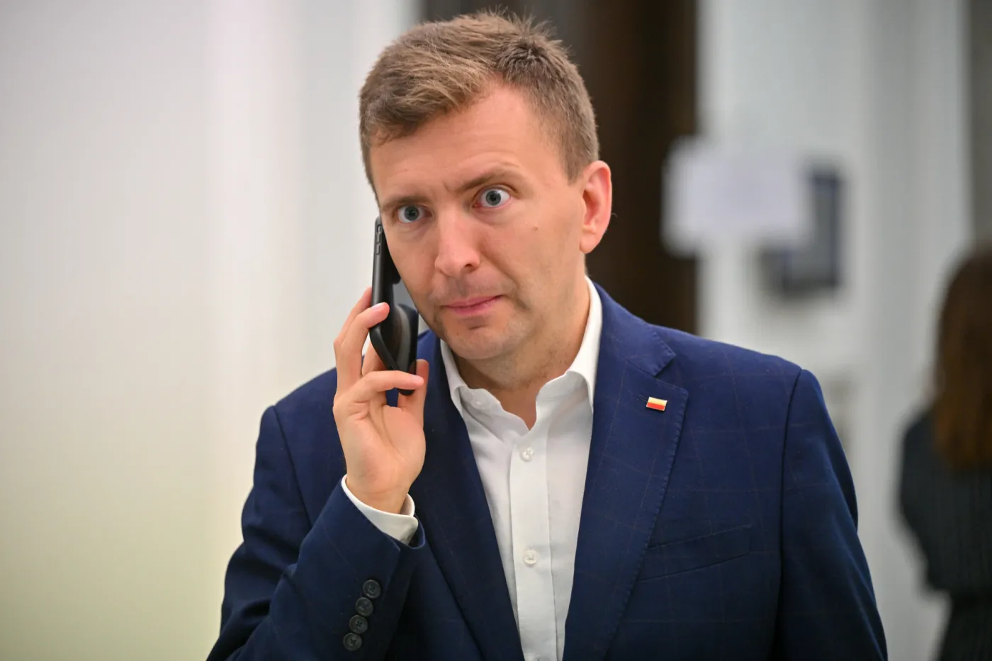 Poseł PiS Łukasz Schreiber jeszcze nie ma rozwodu, ale oświadczył się nowej partnerce 