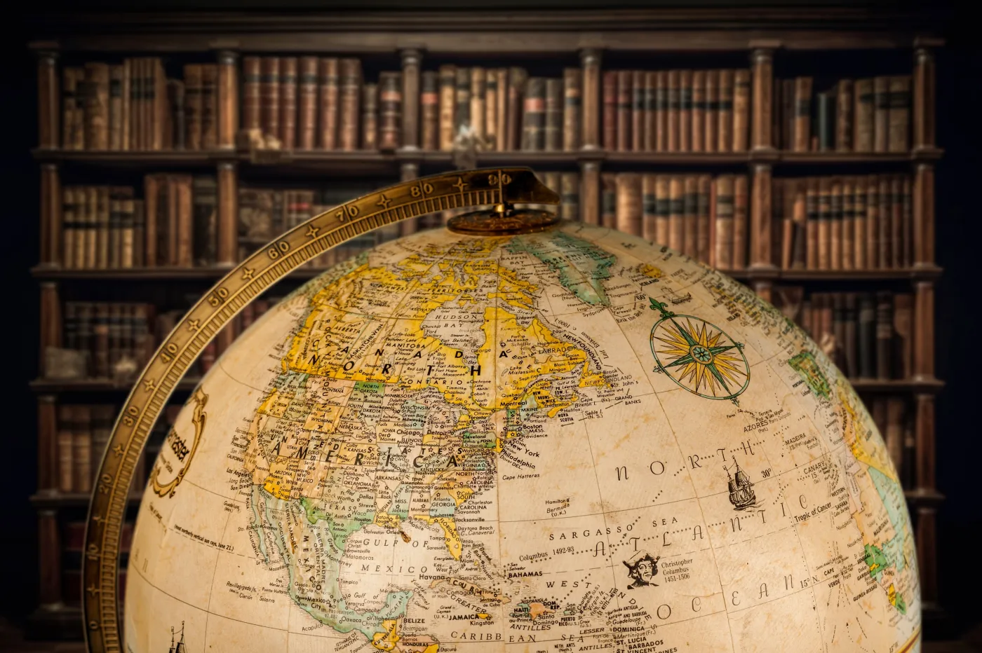 Classic,School,Globe,Earth,In,Library