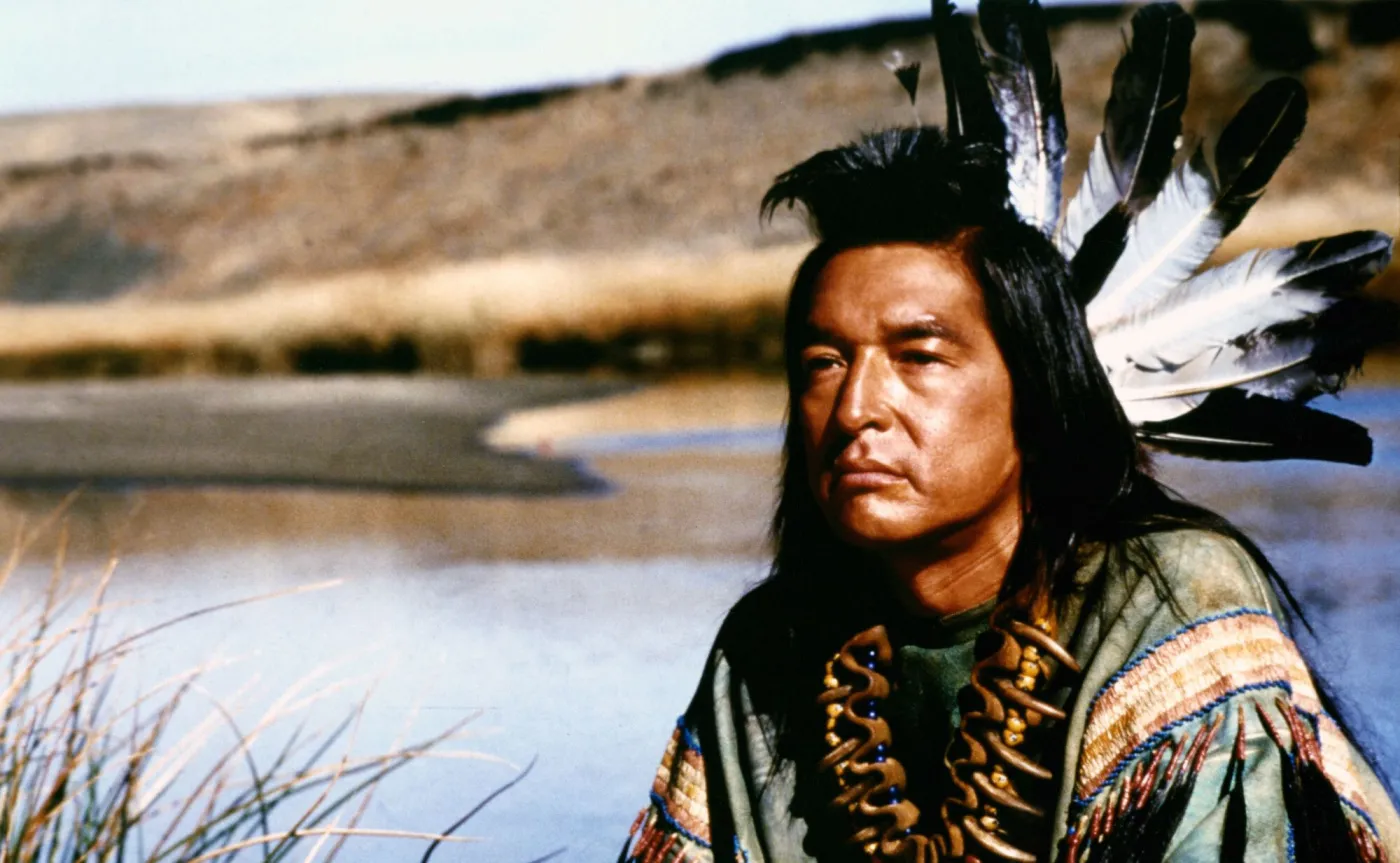 Graham Greene w filmie "Tańczący z wilkami"