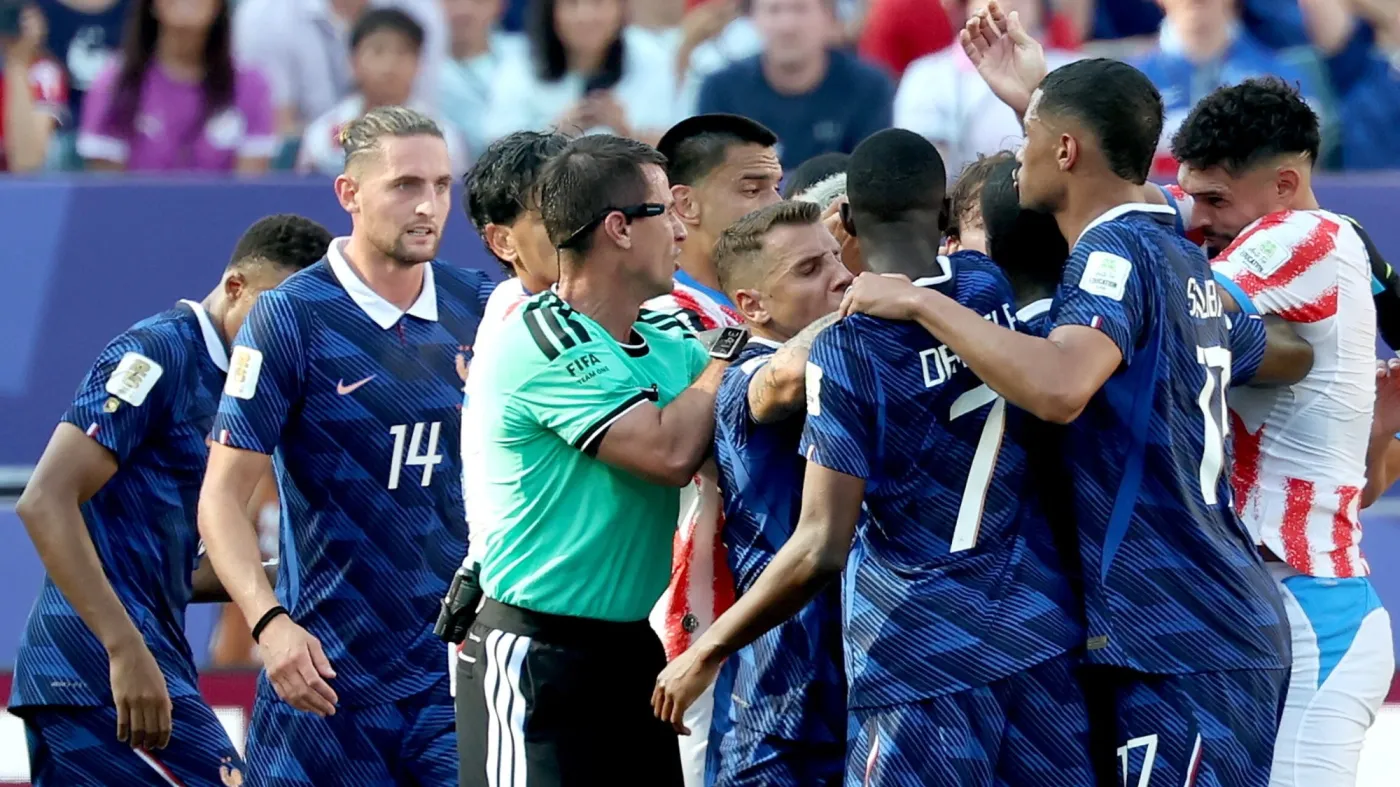 Mundial 2026. Fatalny mecz sędziego z Uzbekistanu. Pomylił tolerancję z pobłażliwością