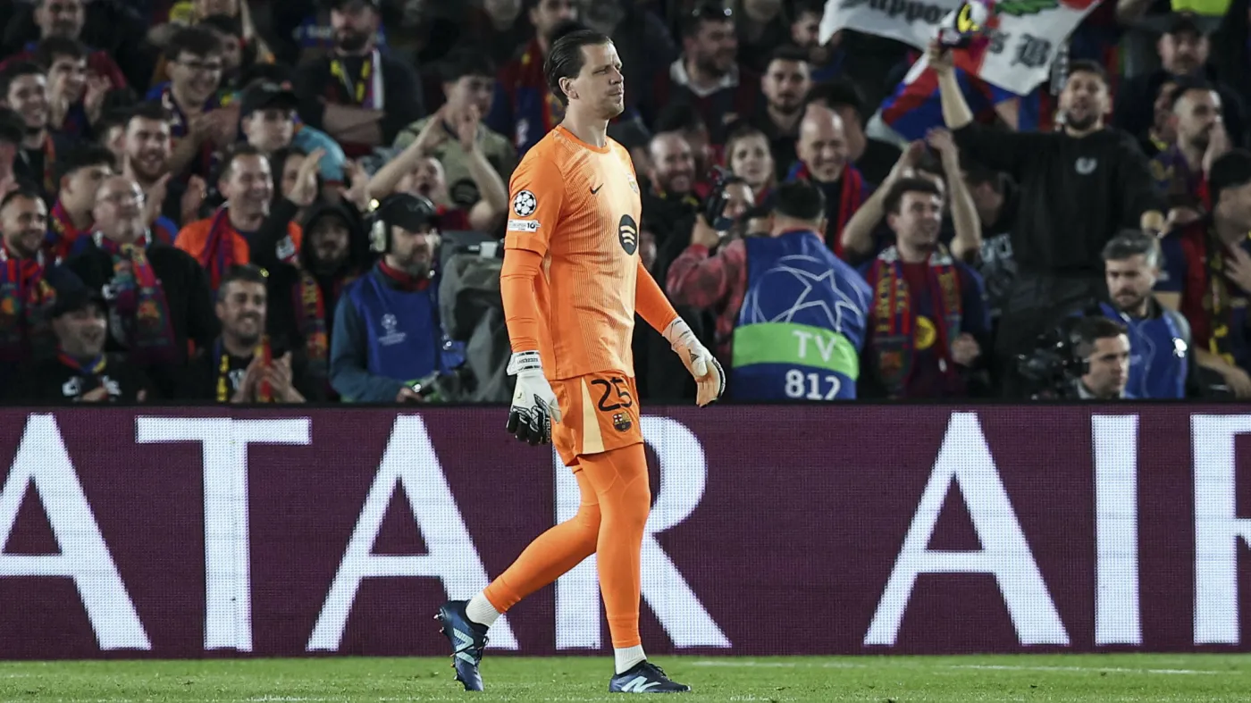 Szczęsny podjął ryzyko i koszmarnie się pomylił. Zobacz, co wymyślił polski bramkarz