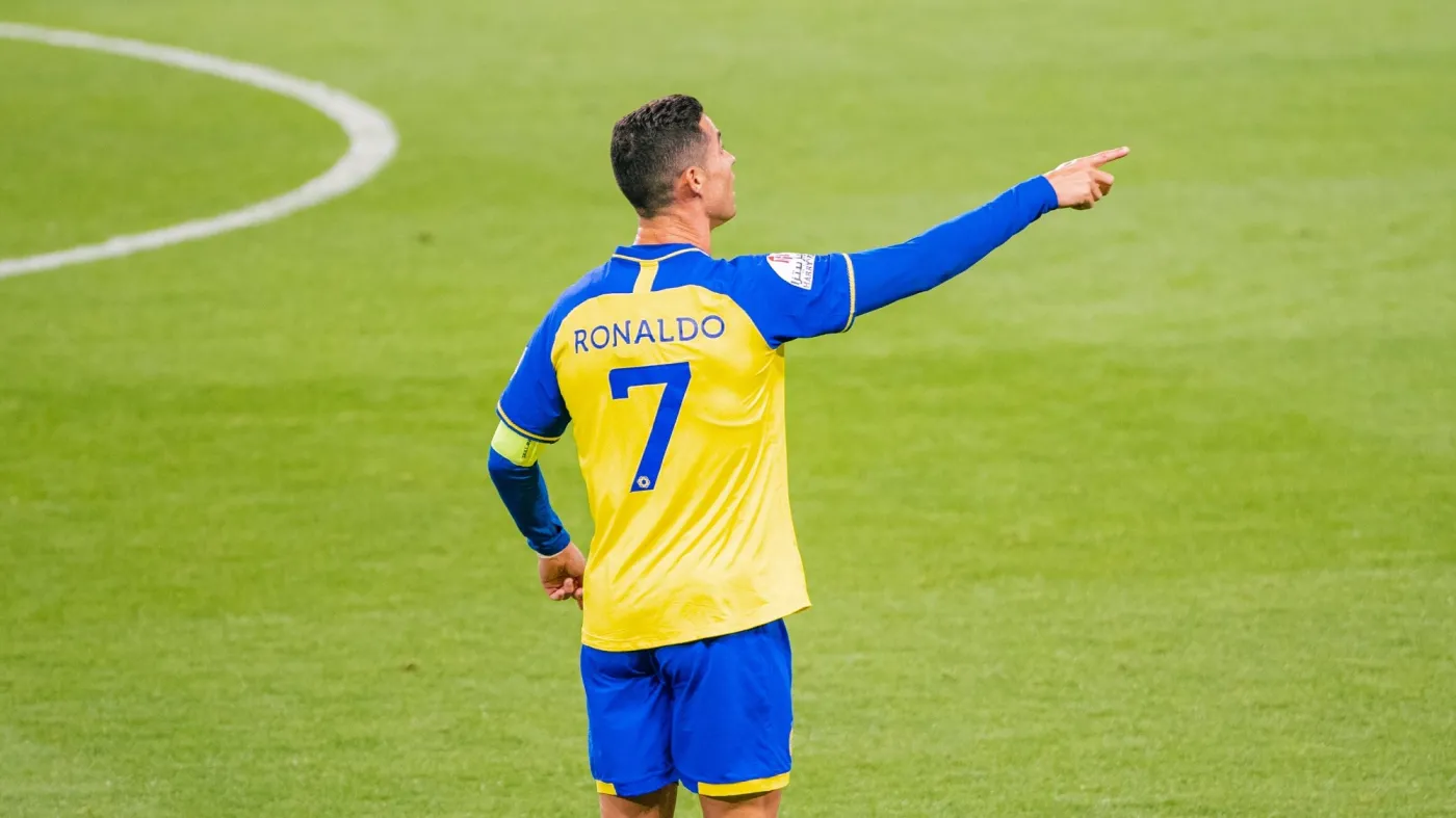 Marcin Bułka wygrał pojedynek z Cristiano Ronaldo. Portugalczyk zmarnował rzut karny