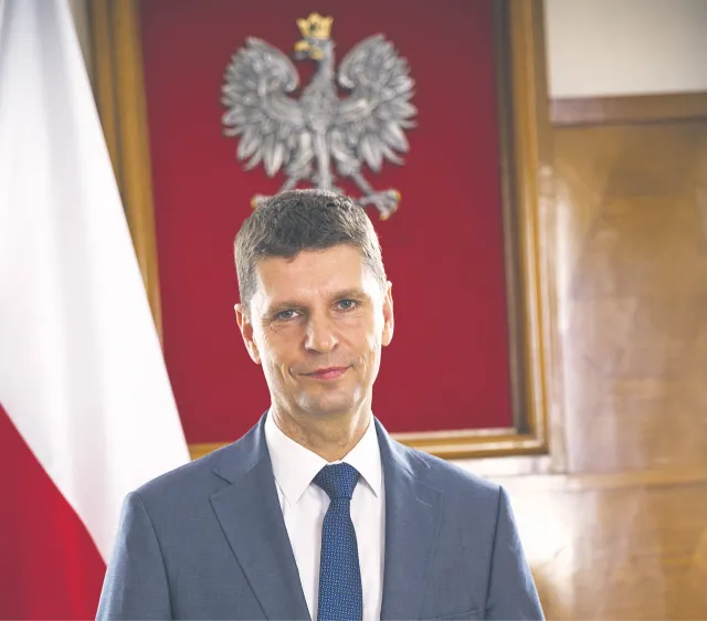 Piontkowski: Szkoły mogą spokojnie funkcjonować. Same budynki nie zarażają