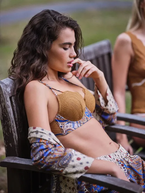 kampania-kolekcji-intimissimi-jesienzima-2020-28179841.jpg