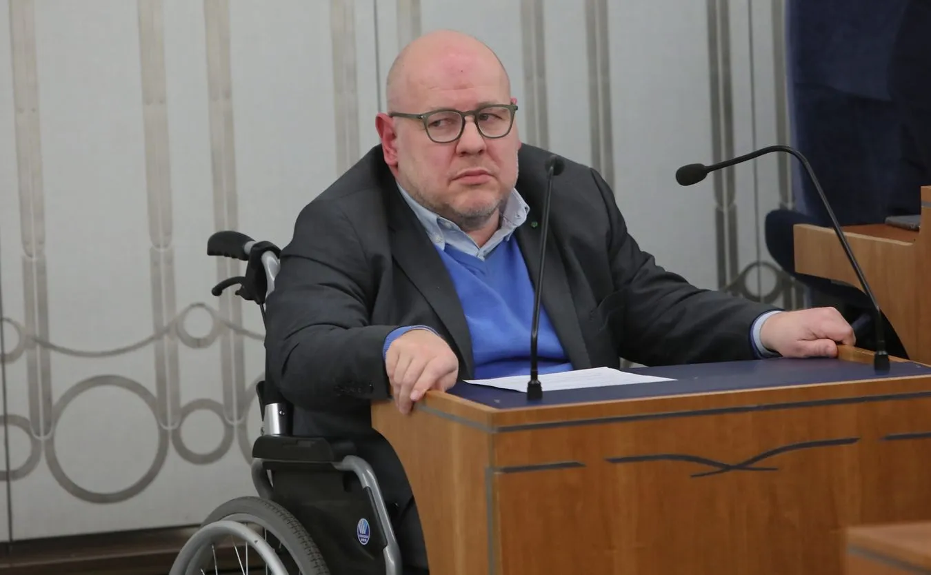 Libicki nabija się z Emilewicz. Opublikował wymowne zdjęcie