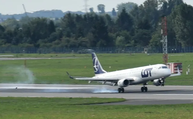 Szósty samolot z ewakuowanymi z Afganistanu wylądował w Warszawie