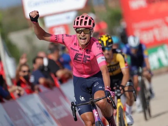 Magnus Cort zwycięzcą 6. etapu Vuelta a Espana. Roglic znów liderem