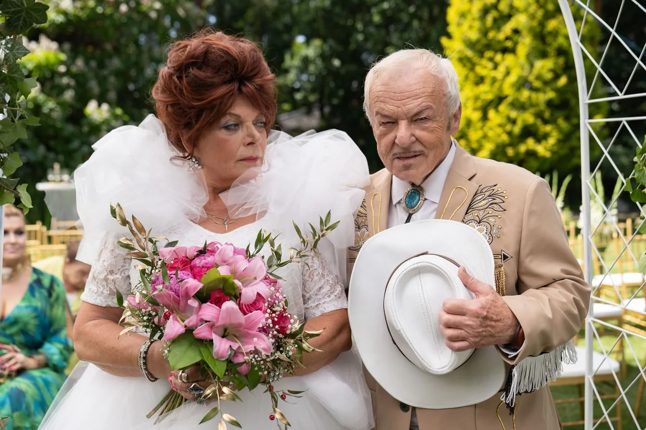 Kadr z filmu Koniec świata czyli Kogel Mogel 4