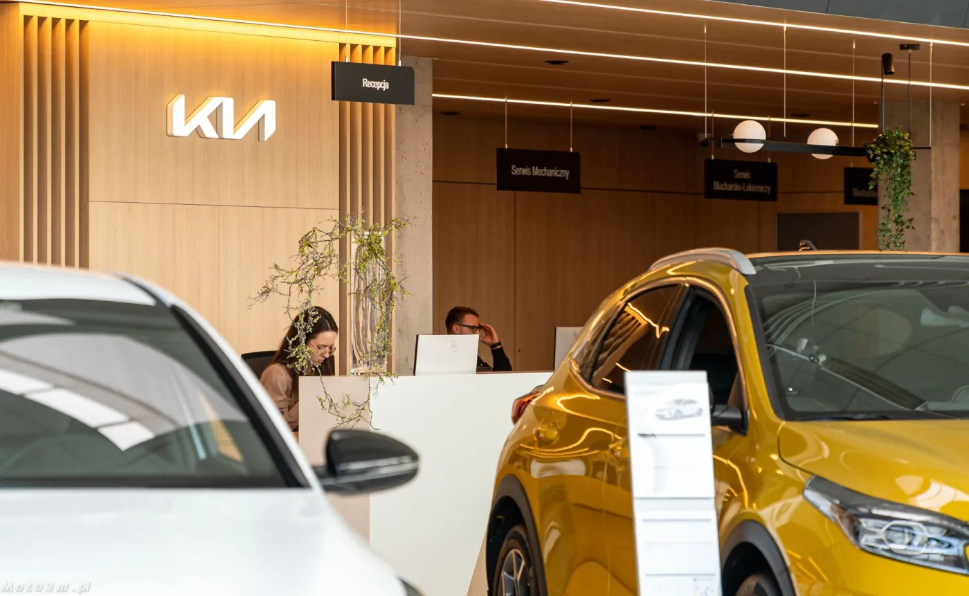 najwiekszy-nowy-salon-kia-juz-dziala-w-gdansku-37436060.jpg