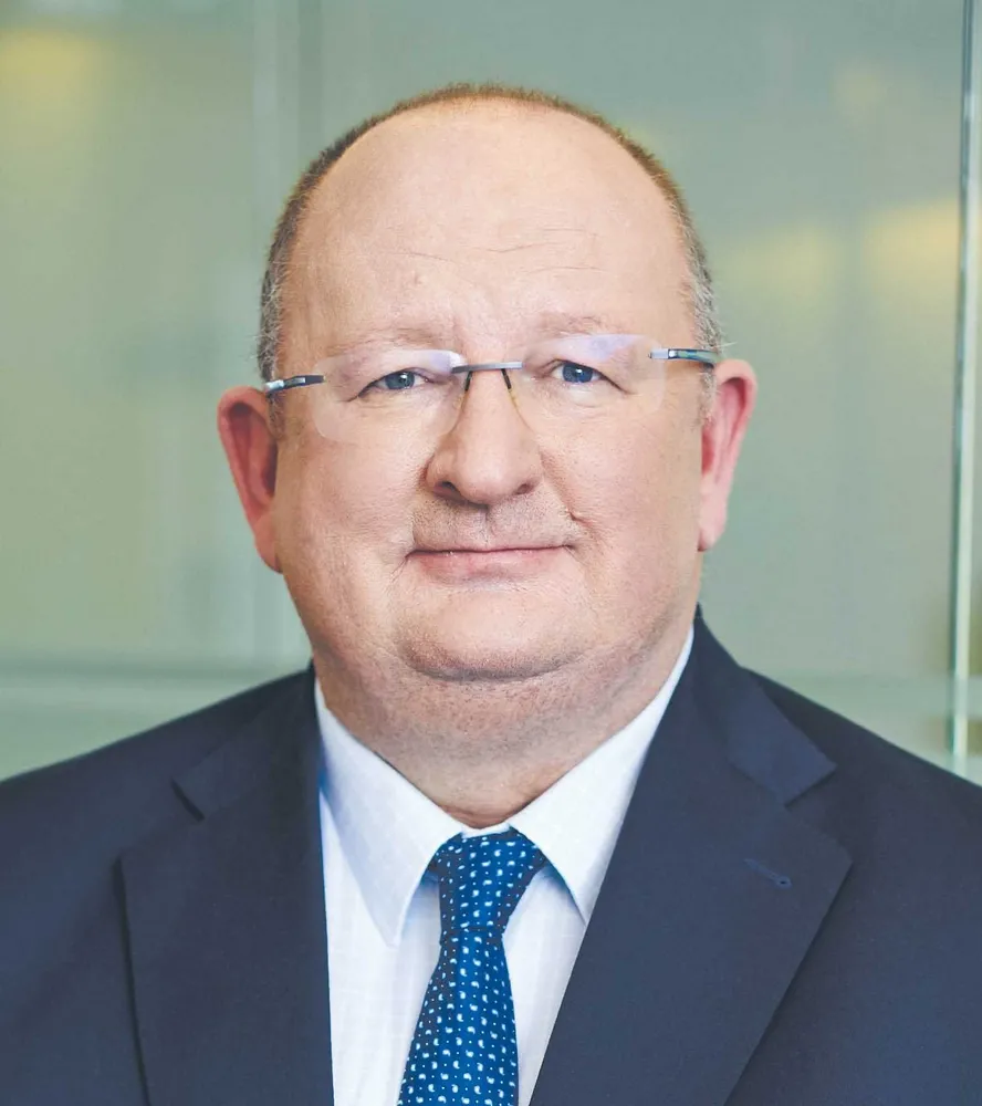 roger-hodgkiss-prezes-zarzadu-generali-polska-37633634.png