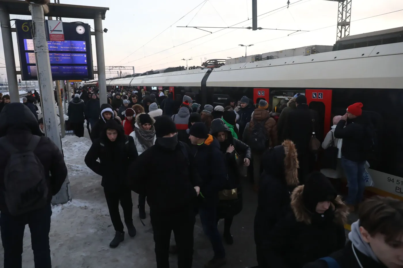 Chaos na warszawskiej kolei. Potężne utrudnienia potrwają kilka tygodni