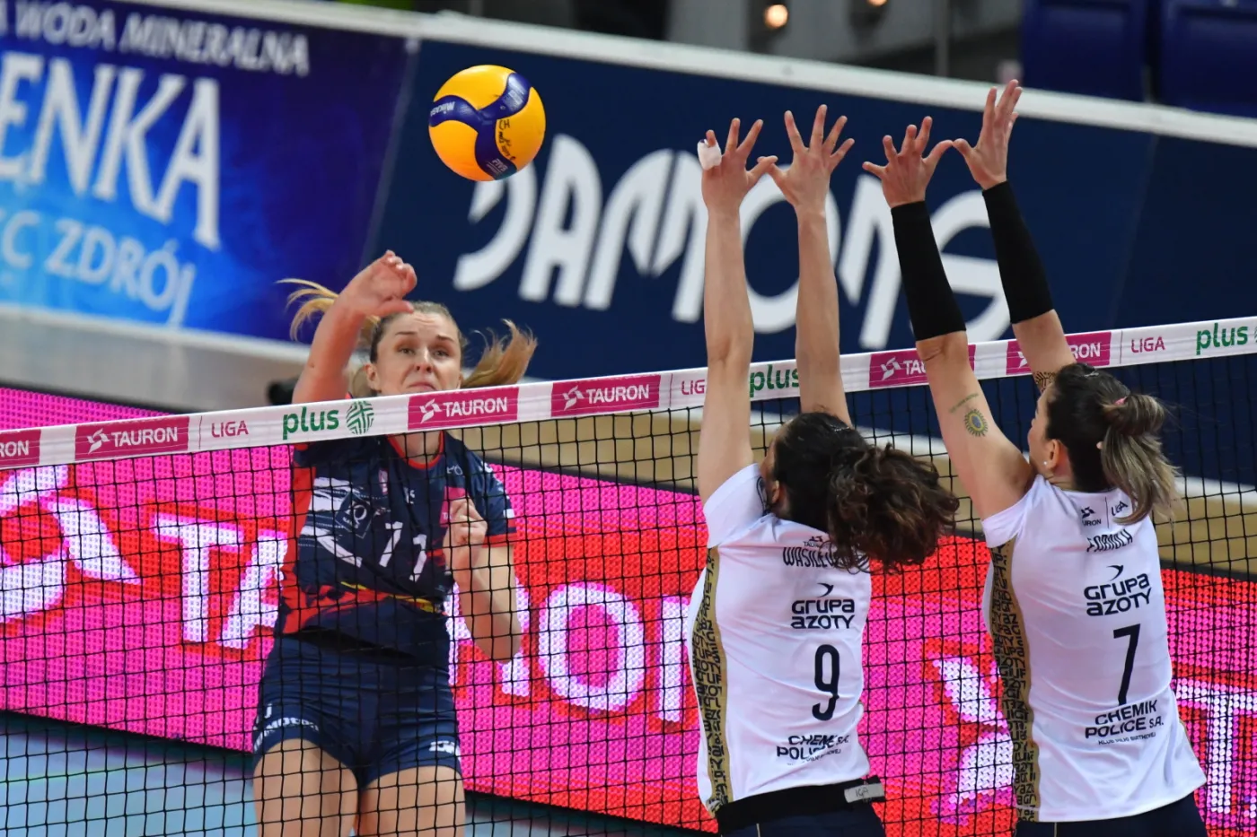 Siatkarki Grot Budowlanych Łódź wygrały decydujący mecz z Grupą Azoty Chemikiem