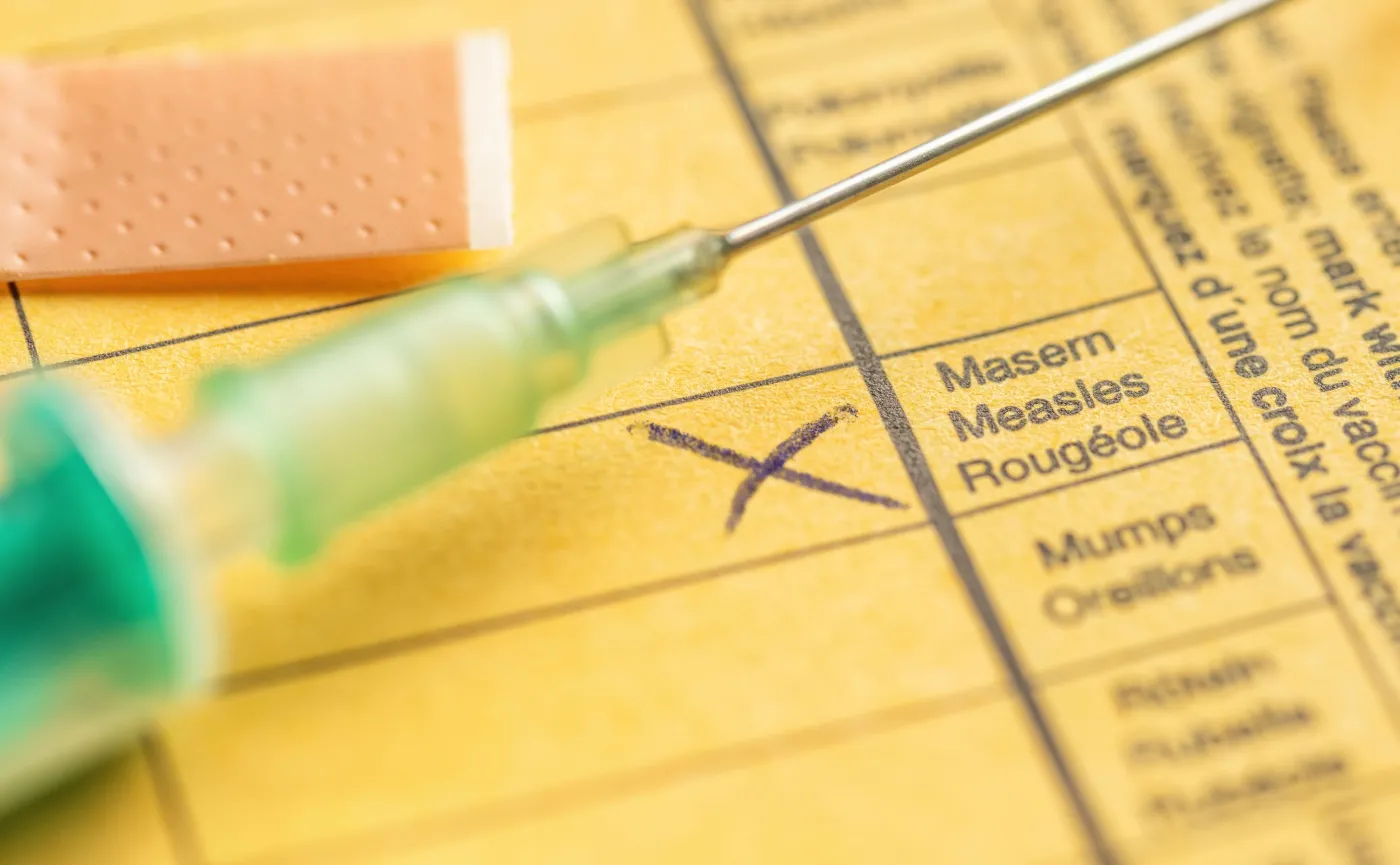 Drastyczny wzrost uchyleń od obowiązkowych szczepień. W 2022 r. było ich pond 72 tys.