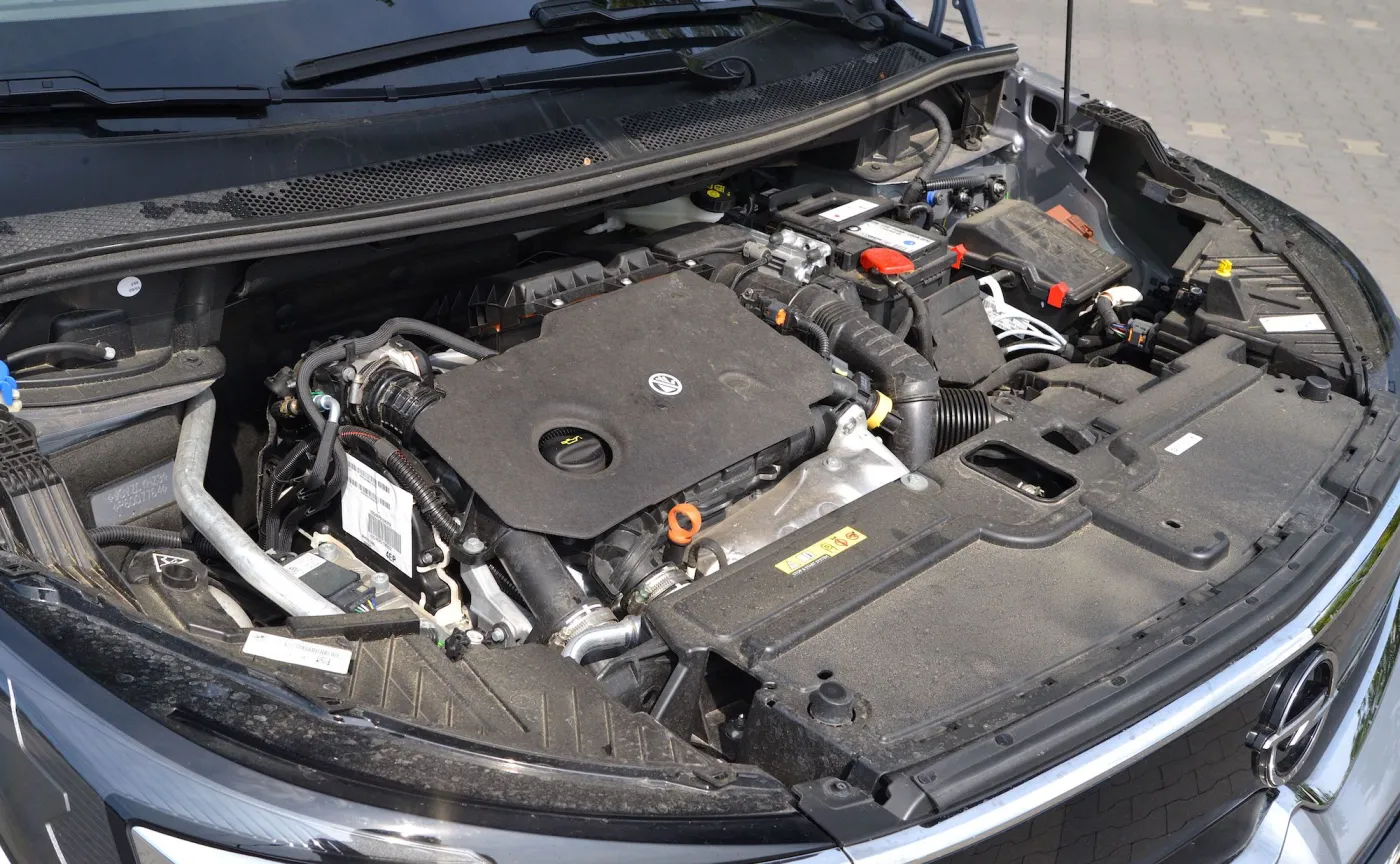 opel-grandland-business-elegance-15d-at8-130km-37881134.jpg