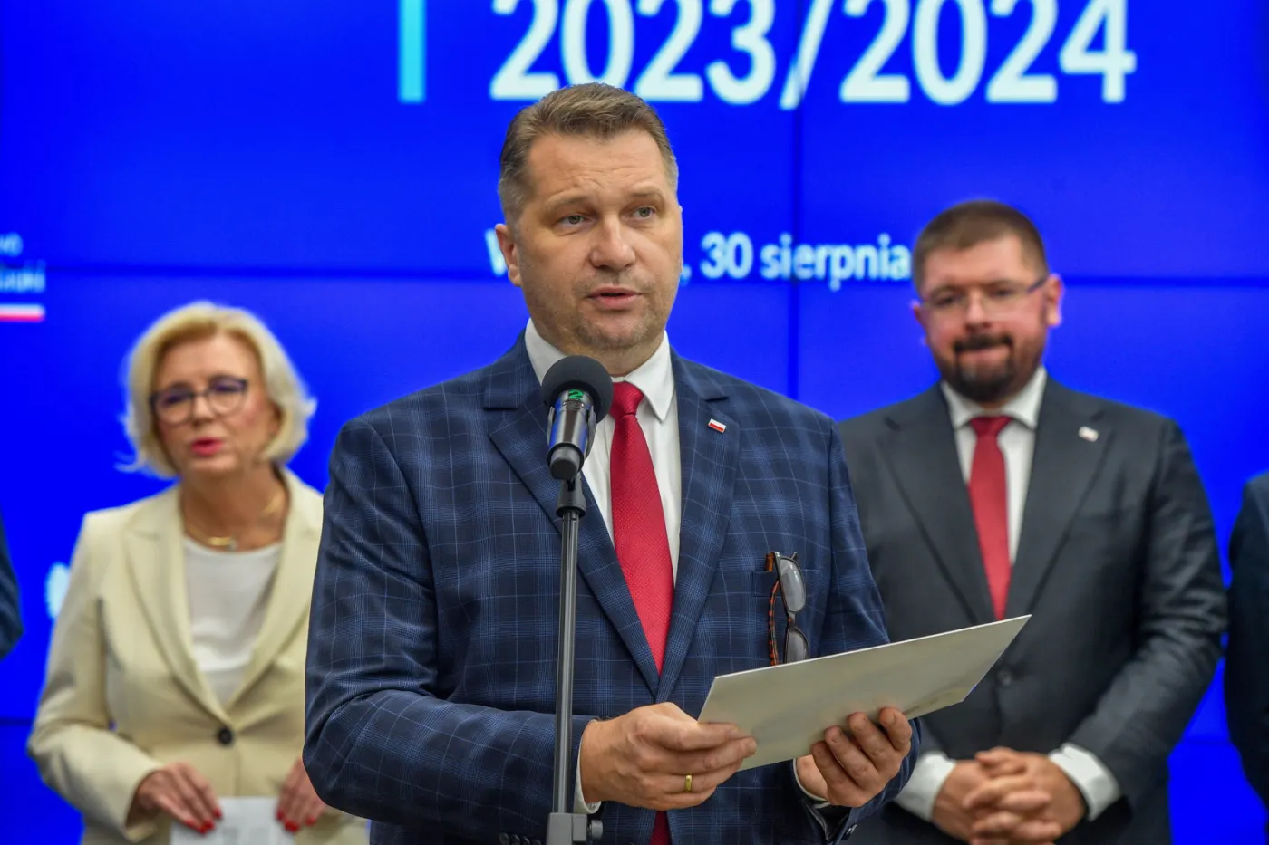 Czarnek mocno o papieżu: Jest mi wstyd za to, co mówi