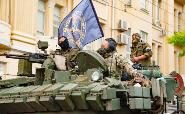 Wagnerowcy i białoruscy żołnierze przy granicy z Polską. Błaszczak: Spodziewamy się prowokacji