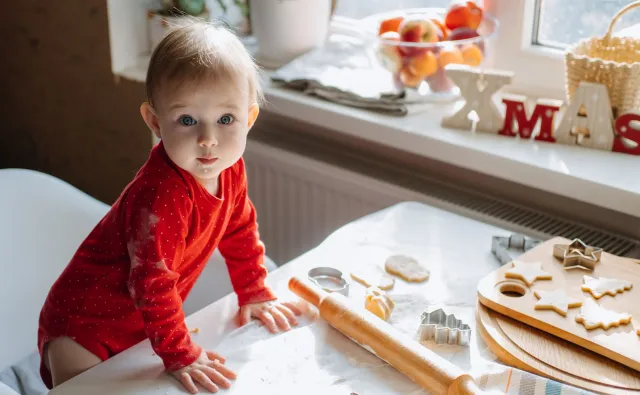 Czy to już czas, by piec świąteczne pierniki? Pamiętaj o tych 7 zasadach [PRZEPIS]