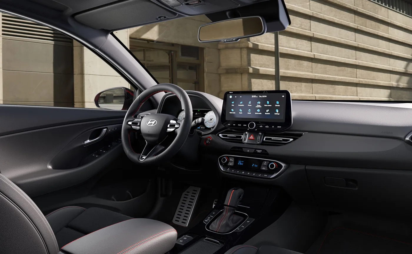 hyundai-i30-hatchback-n-line-interior-0324-01-38145410.jpg