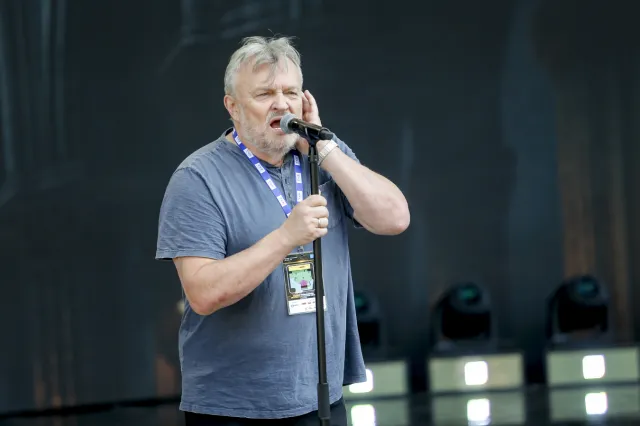 Krzysztof Cugowski gorzko o emeryturze. "Będę śpiewać do śmierci". Tyle dostaje