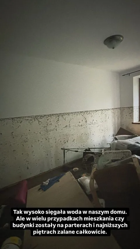 tak-wyglada-zalany-dom-rodzinny-radomira-witta-38293075.jpg