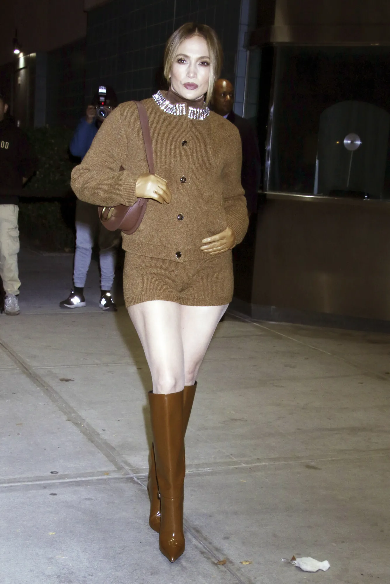 jennifer-lopez-od-lat-uchodzi-za-ikone-stylu-38332842.jpg