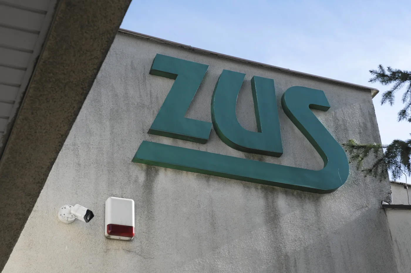 ZUS wysyła listy do Polaków. O co chodzi?