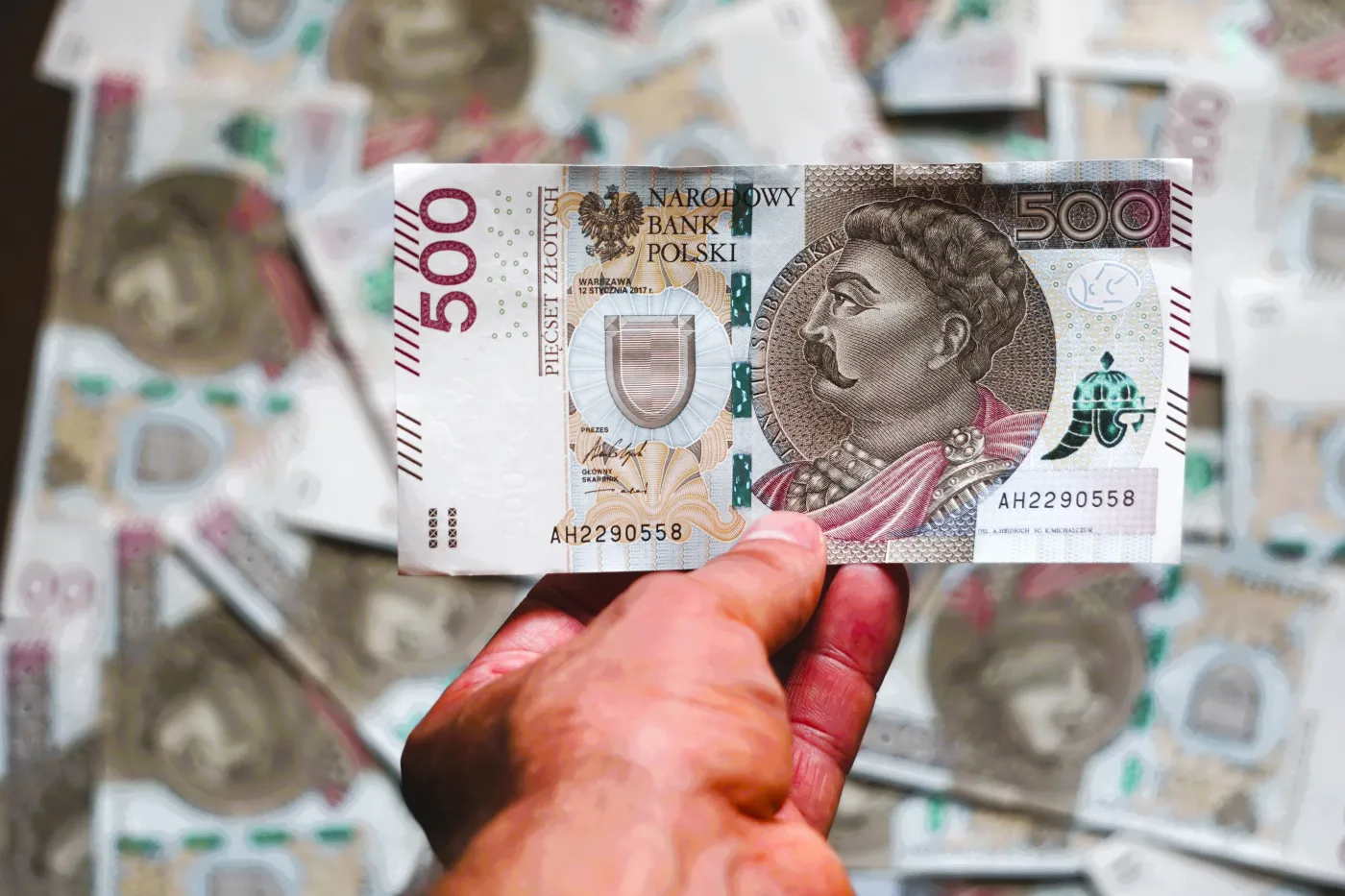 Zarobki Polaków jednymi z najniższych w Europie. Nawet Litwini i Łotysze są przed nami