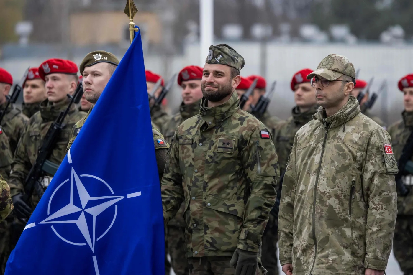 Szef wywiadu zaskoczył. "Rosja szanuje NATO i unika otwartego konfliktu"