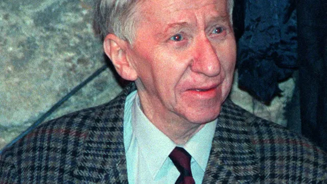 Po jego kryminały ustawiały się kolejki, Polacy je uwielbiali. Tak naprawdę się nazywał