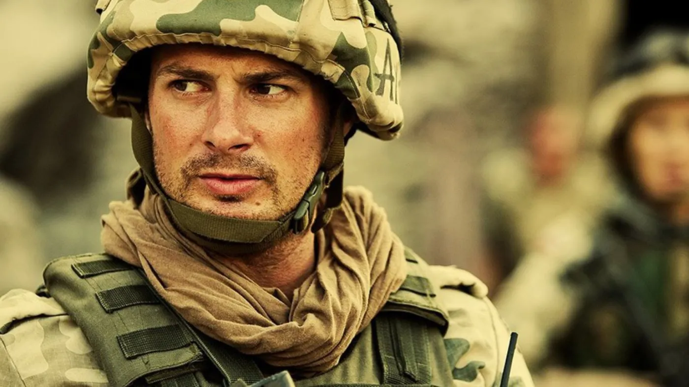 Paweł Małaszyński w serialu "Misja Afganistan"